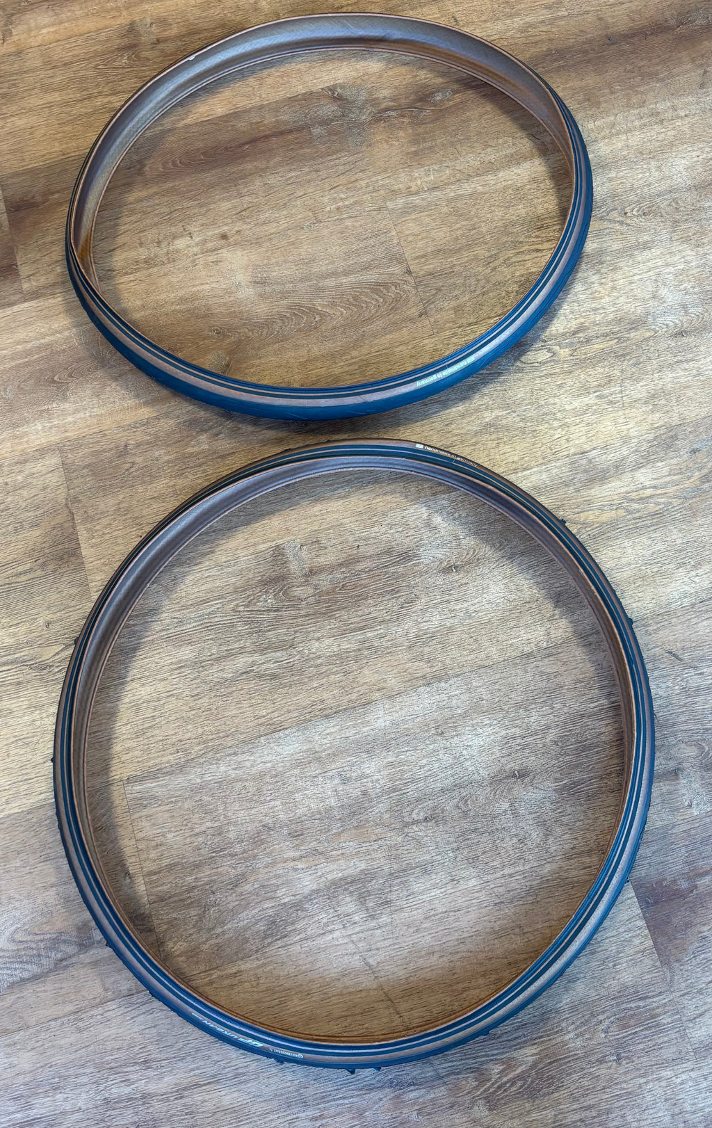 Continental Grand Prix Urban (700 x 35C) with Black Chili Compound