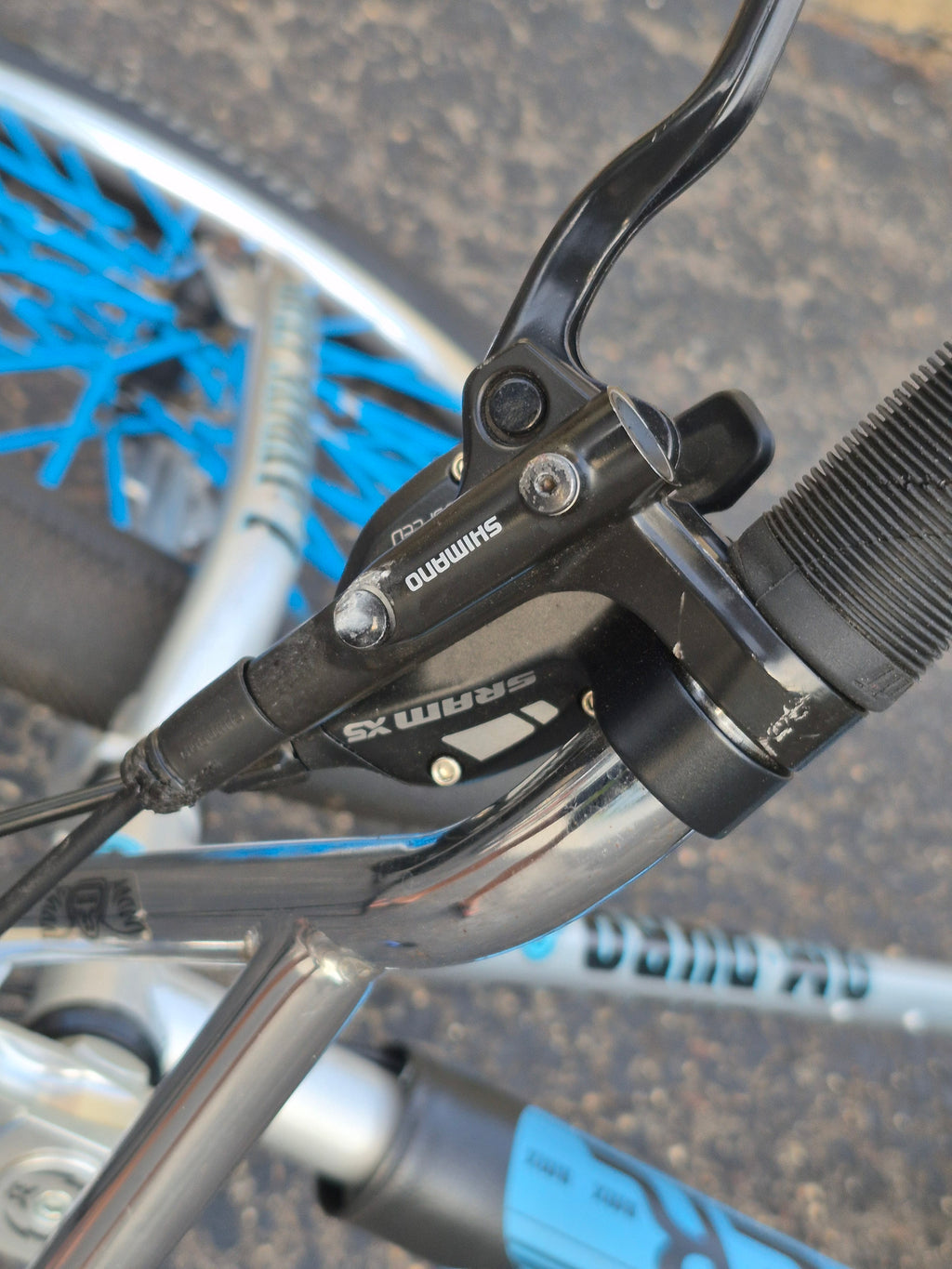 SE bike 27.5 OM Duro Big bmx wheelie bike
