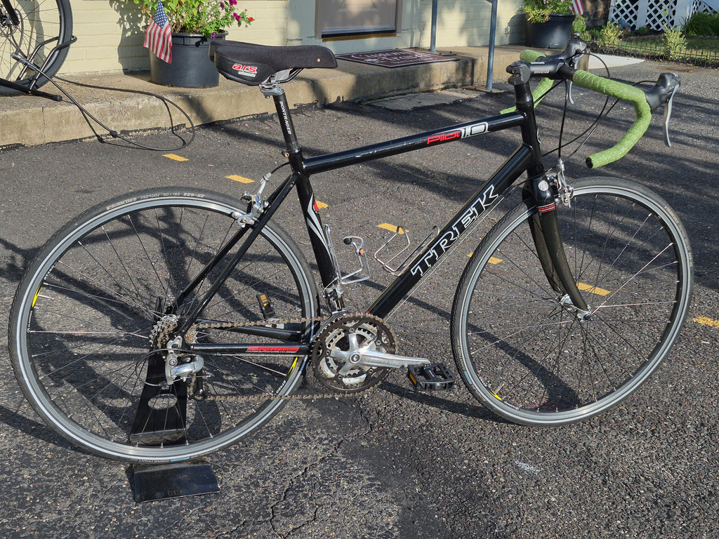 Used Trek Pilot 1.0 road bike 52 54cm