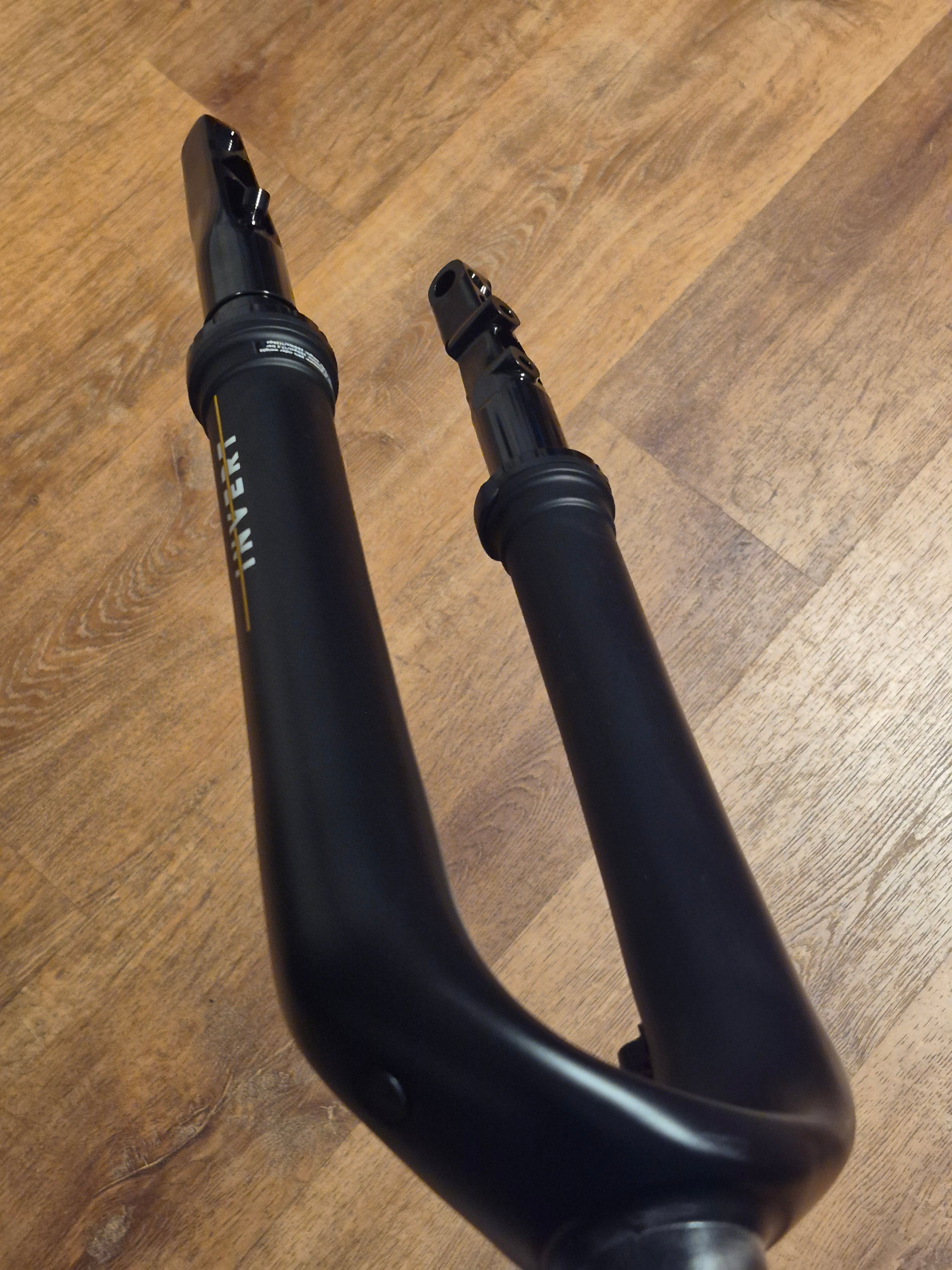 Used Cane Creek Invert CS suspension gravel fork 700c