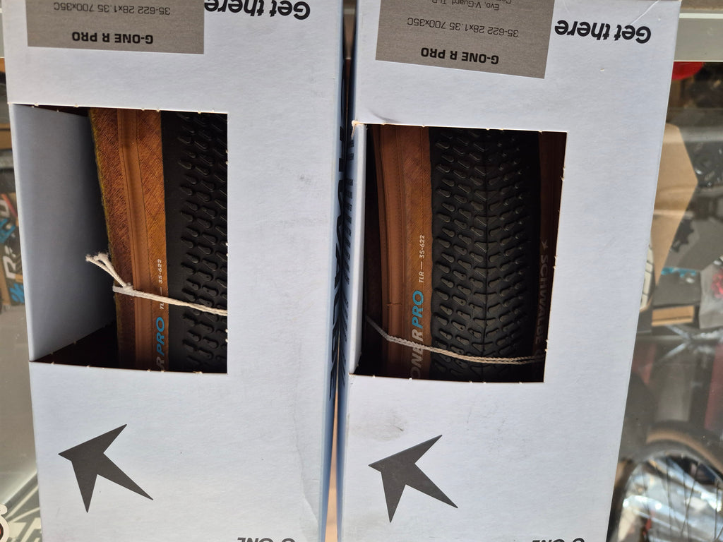 New Schwalbe G One R Pro 700x35 tires pair