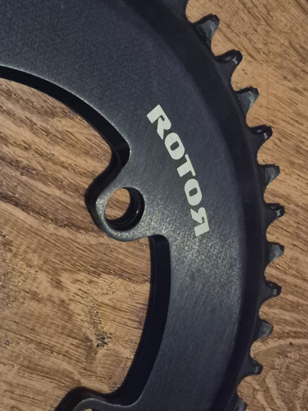 Used 52t Rotor chainring for Shimano 4x110 bcd