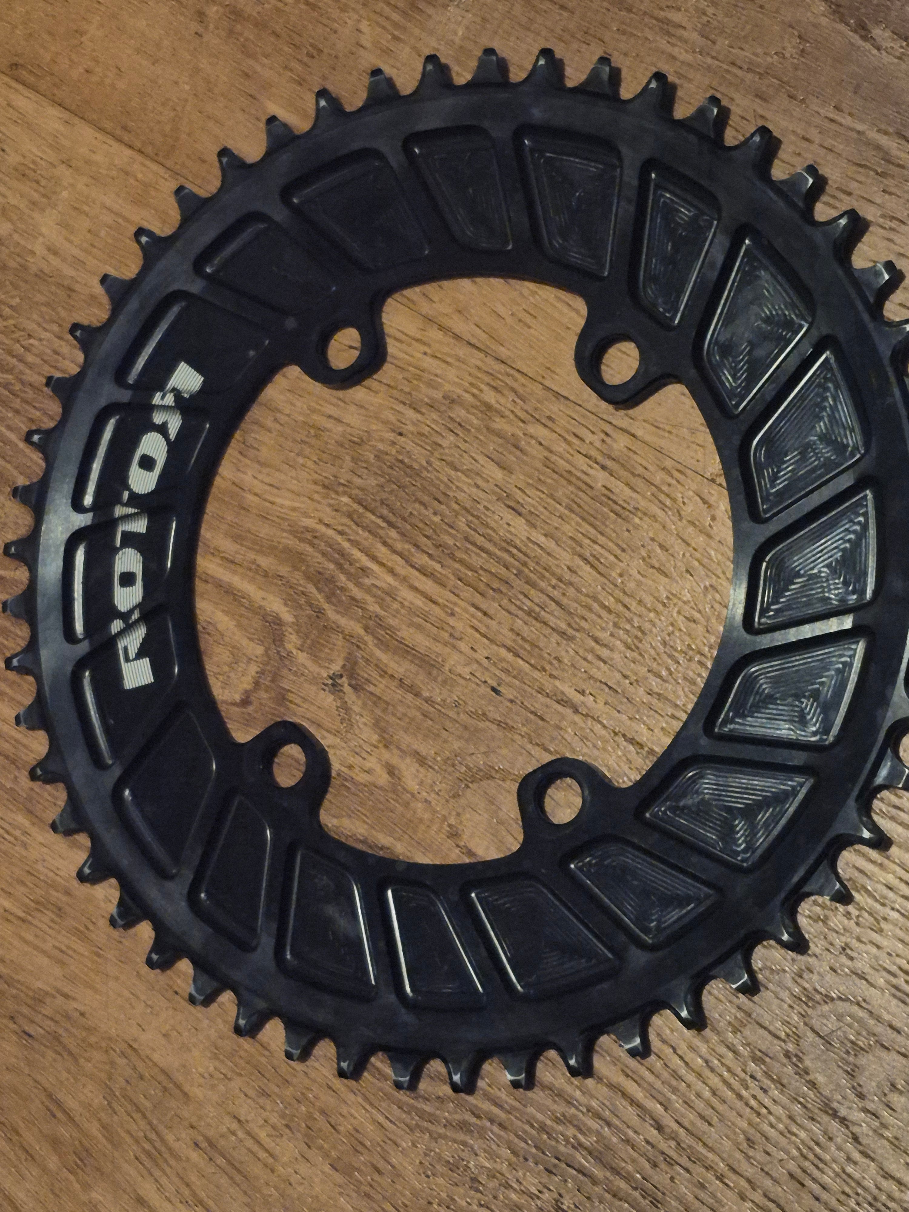 Used 52t Rotor chainring for Shimano 4x110 bcd