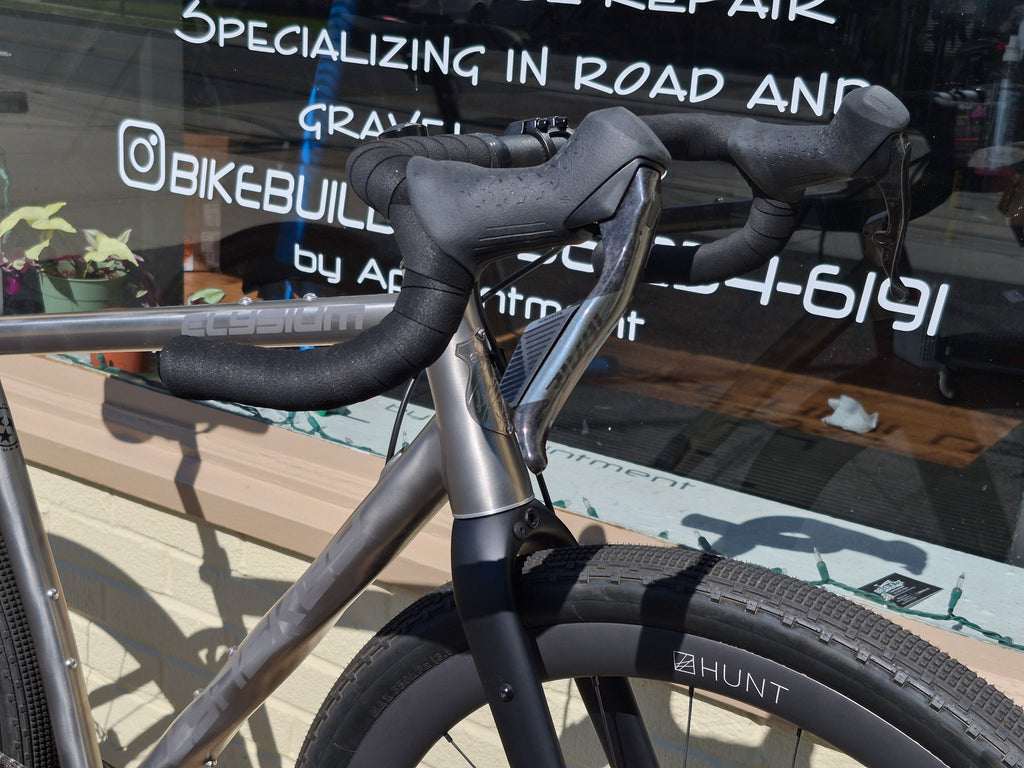 New Lynskey Elysium titanium gravel bike 56cm M/L SRAM 13 speed XPLR