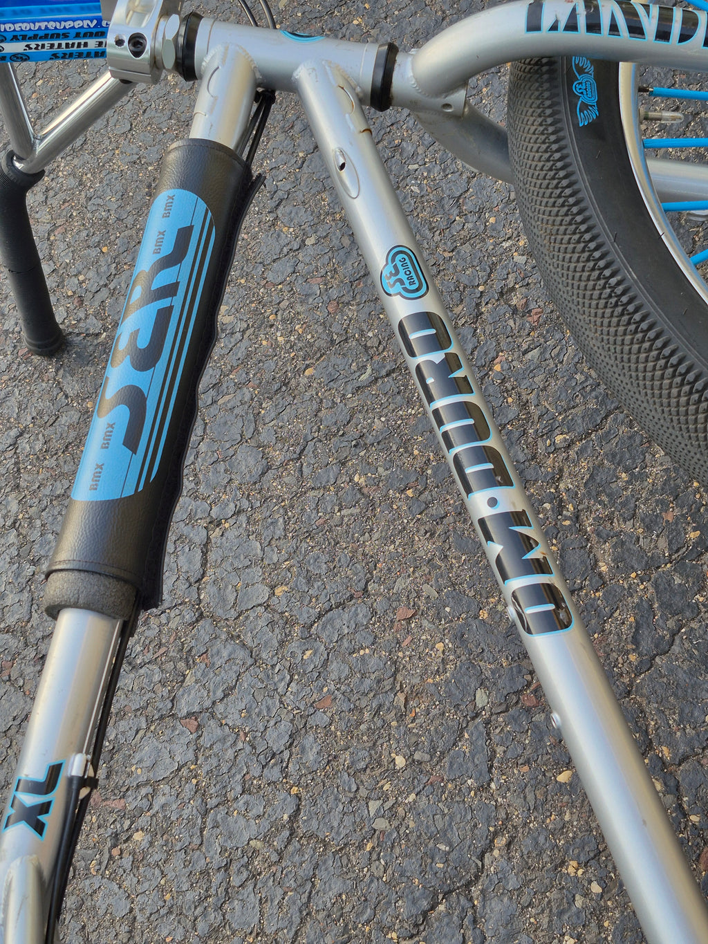 SE bike 27.5 OM Duro Big bmx wheelie bike