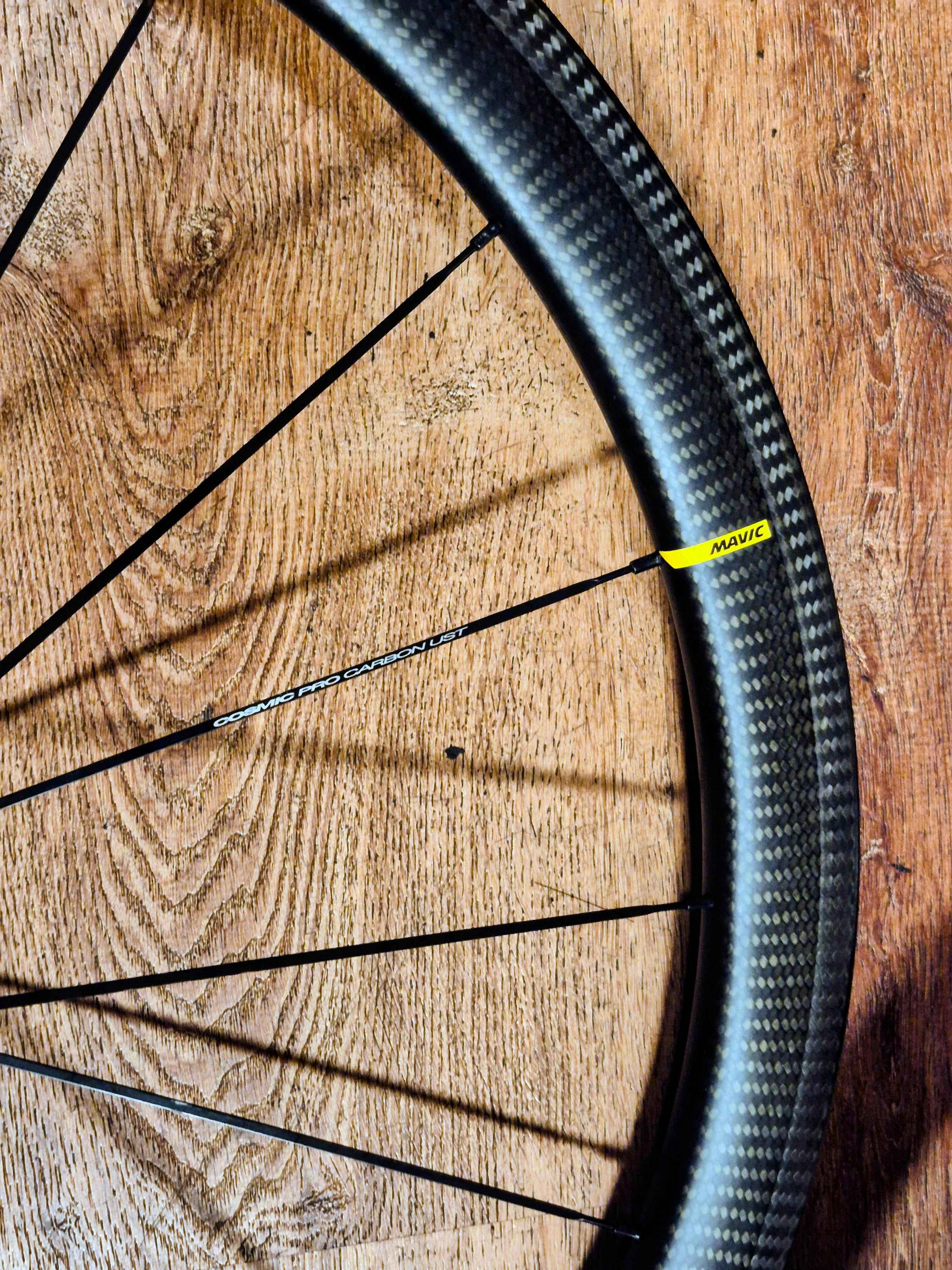 Mavic Carbon wheelset rim brake Campagnolo