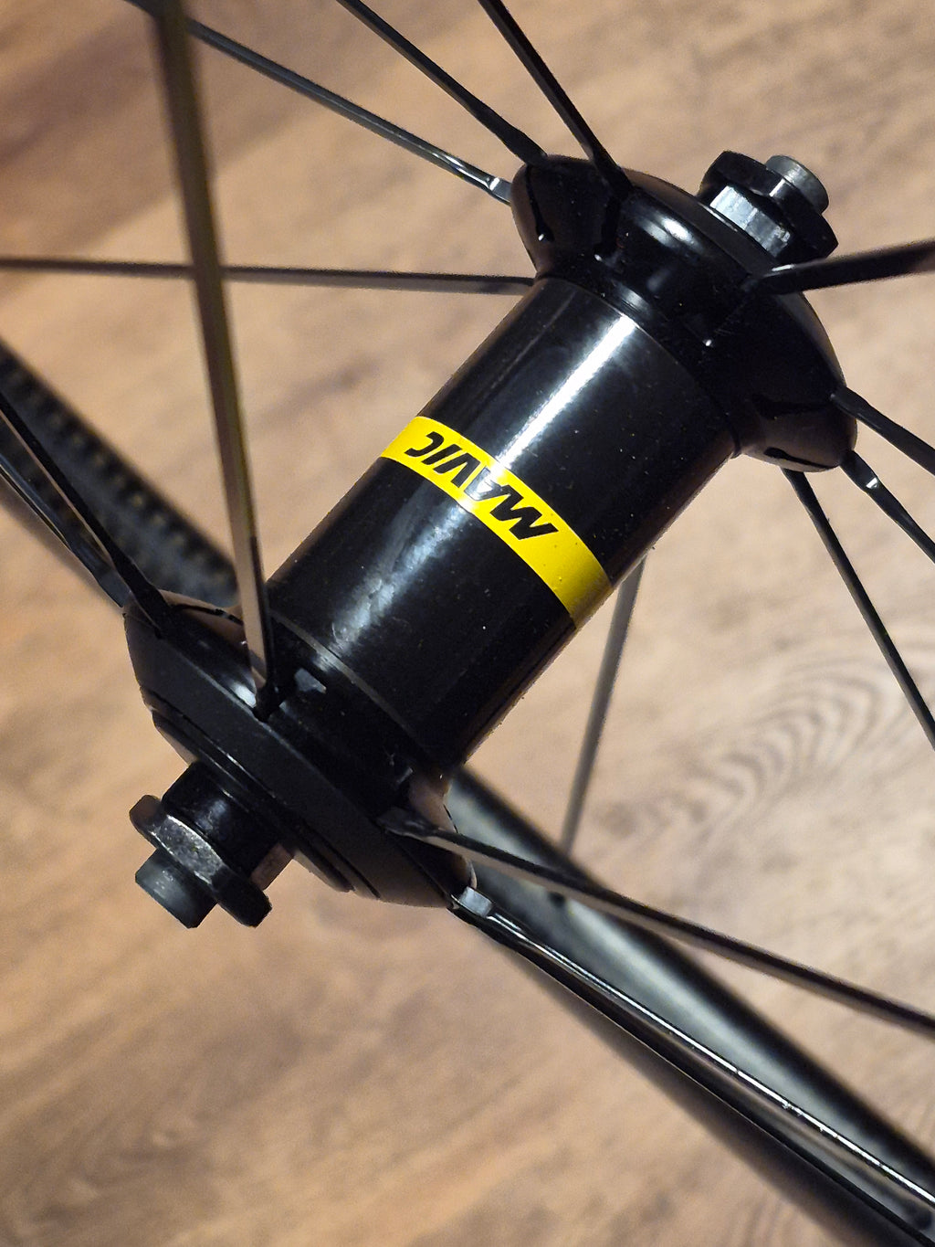 Mavic Carbon wheelset rim brake Campagnolo